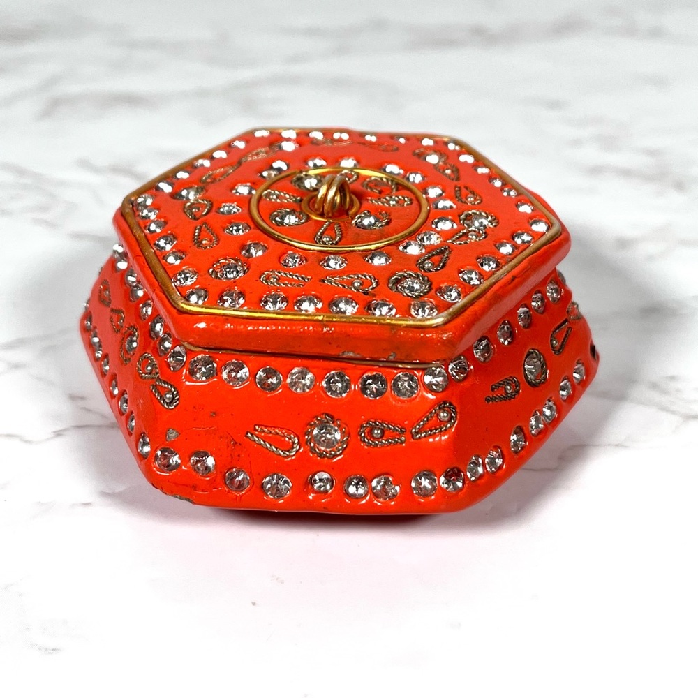 Vintage Ornate Trinket Box - Picture 2 of 8